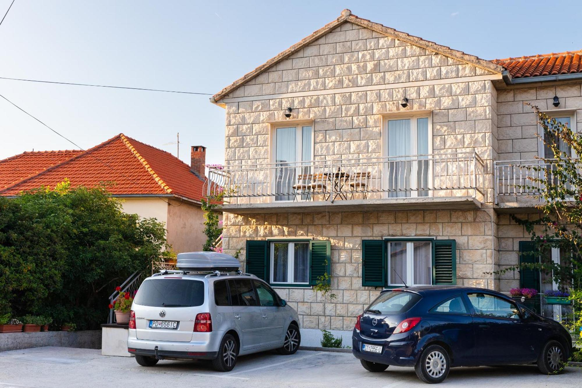 Apartments Martic Supetar Exterior foto
